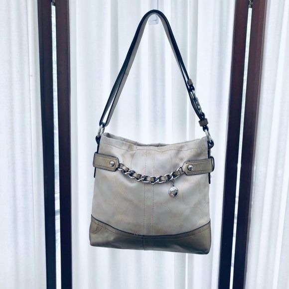 Coach Ivory Gold Canvas Logo Purse - Picture 1 of 15